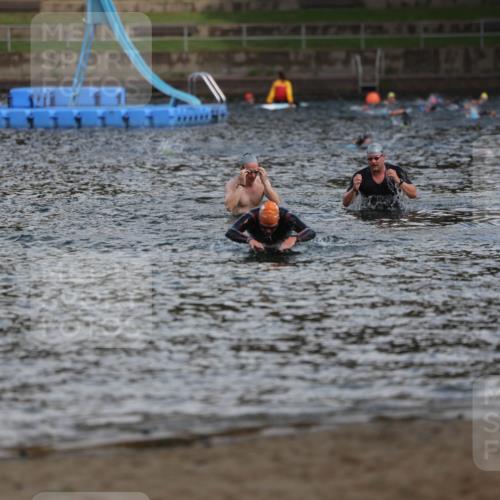 13.09.2026 - Stadtparktriathlon Mo-Foto http://msf.ph/oto/10259515 13.09.2026 11:29:19 Schwimmen  meine-sportfotos.de