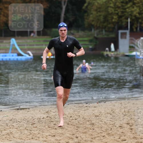13.09.2026 - Stadtparktriathlon Mo-Foto http://msf.ph/oto/10259544 13.09.2026 11:59:18 Schwimmen 969, 1031 meine-sportfotos.de