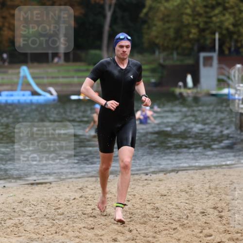 13.09.2026 - Stadtparktriathlon Mo-Foto http://msf.ph/oto/10259546 13.09.2026 11:59:18 Schwimmen 969, 1031 meine-sportfotos.de