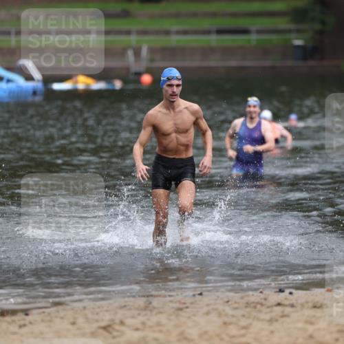13.09.2026 - Stadtparktriathlon Mo-Foto http://msf.ph/oto/10259555 13.09.2026 11:59:25 Schwimmen 956, 1031 meine-sportfotos.de