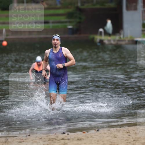 13.09.2026 - Stadtparktriathlon Mo-Foto http://msf.ph/oto/10259585 13.09.2026 11:59:33 Schwimmen 956, 1031 meine-sportfotos.de