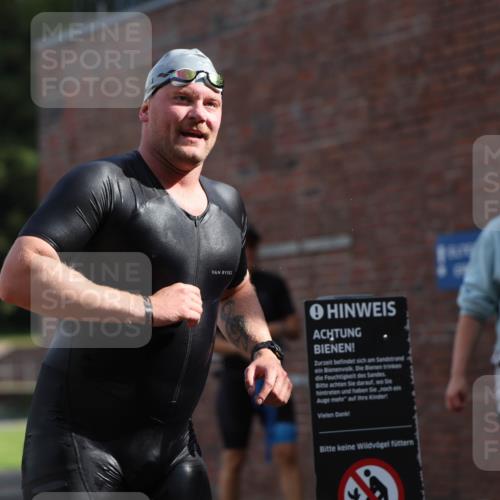 13.09.2026 - Stadtparktriathlon Mo-Foto http://msf.ph/oto/10259654 13.09.2026 11:29:42 Schwimmen 915 meine-sportfotos.de
