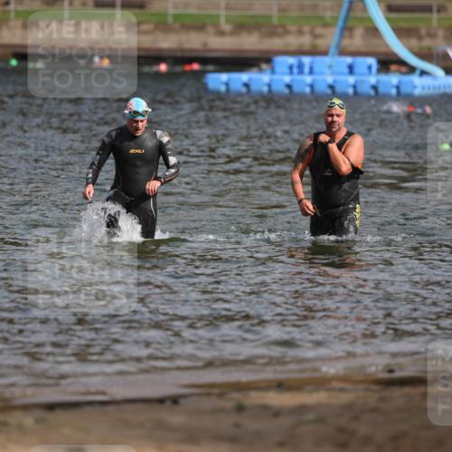 13.09.2026 - Stadtparktriathlon Mo-Foto http://msf.ph/oto/10259674 13.09.2026 11:29:58 Schwimmen 918, 919 meine-sportfotos.de
