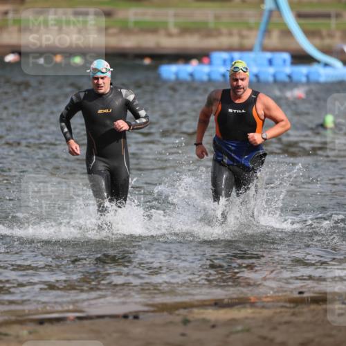 13.09.2026 - Stadtparktriathlon Mo-Foto http://msf.ph/oto/10259688 13.09.2026 11:30:01 Schwimmen 918, 919 meine-sportfotos.de
