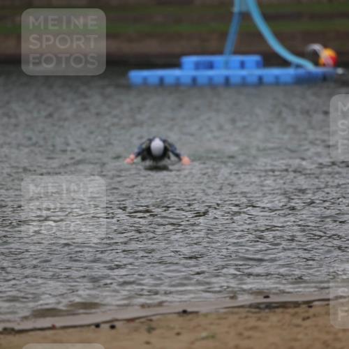 13.09.2026 - Stadtparktriathlon Mo-Foto http://msf.ph/oto/10259696 13.09.2026 12:08:25 Schwimmen 1187 meine-sportfotos.de