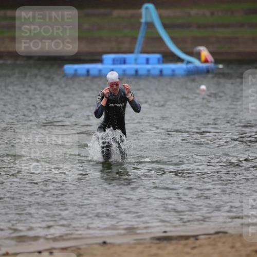 13.09.2026 - Stadtparktriathlon Mo-Foto http://msf.ph/oto/10259704 13.09.2026 12:08:31 Schwimmen 1187 meine-sportfotos.de
