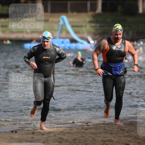 13.09.2026 - Stadtparktriathlon Mo-Foto http://msf.ph/oto/10259706 13.09.2026 11:30:04 Schwimmen 918, 919 meine-sportfotos.de