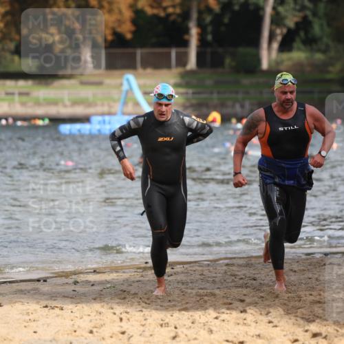 13.09.2026 - Stadtparktriathlon Mo-Foto http://msf.ph/oto/10259712 13.09.2026 11:30:05 Schwimmen 918, 919 meine-sportfotos.de