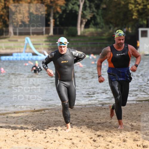 13.09.2026 - Stadtparktriathlon Mo-Foto http://msf.ph/oto/10259716 13.09.2026 11:30:06 Schwimmen 918, 919 meine-sportfotos.de