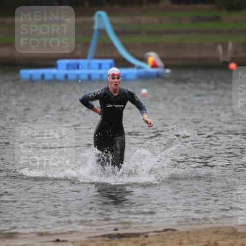 13.09.2026 - Stadtparktriathlon Mo-Foto http://msf.ph/oto/10259717 13.09.2026 12:08:33 Schwimmen 1187 meine-sportfotos.de