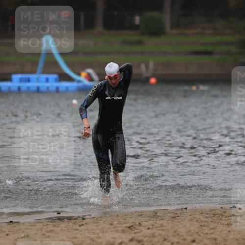 13.09.2026 - Stadtparktriathlon Mo-Foto http://msf.ph/oto/10259725 13.09.2026 12:08:35 Schwimmen 1187 meine-sportfotos.de