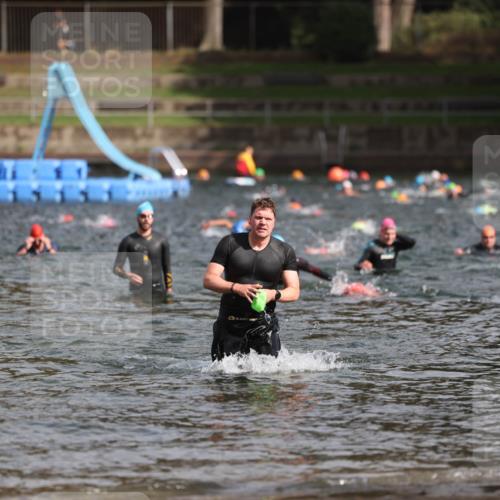 13.09.2026 - Stadtparktriathlon Mo-Foto http://msf.ph/oto/10259729 13.09.2026 11:30:21 Schwimmen 897 meine-sportfotos.de