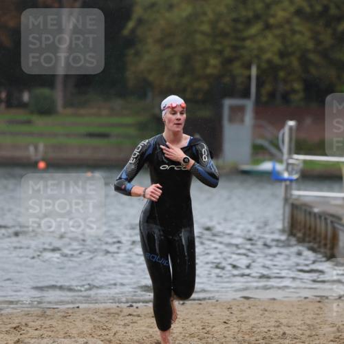 13.09.2026 - Stadtparktriathlon Mo-Foto http://msf.ph/oto/10259740 13.09.2026 12:08:37 Schwimmen 1187 meine-sportfotos.de