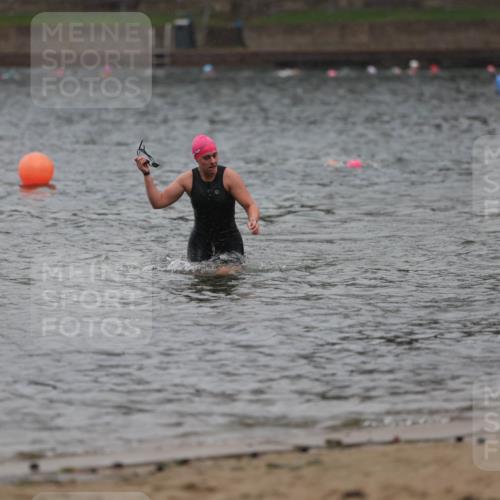 13.09.2026 - Stadtparktriathlon Mo-Foto http://msf.ph/oto/10259797 13.09.2026 12:10:33 Schwimmen 1141 meine-sportfotos.de