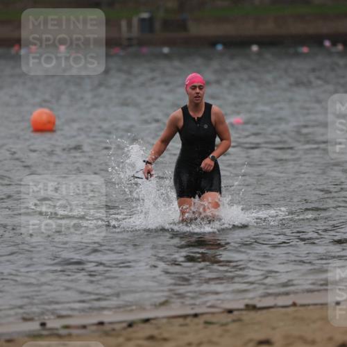13.09.2026 - Stadtparktriathlon Mo-Foto http://msf.ph/oto/10259811 13.09.2026 12:10:36 Schwimmen 1141 meine-sportfotos.de