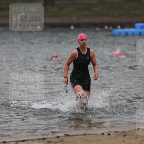 13.09.2026 - Stadtparktriathlon Mo-Foto http://msf.ph/oto/10259813 13.09.2026 12:10:37 Schwimmen 1141 meine-sportfotos.de
