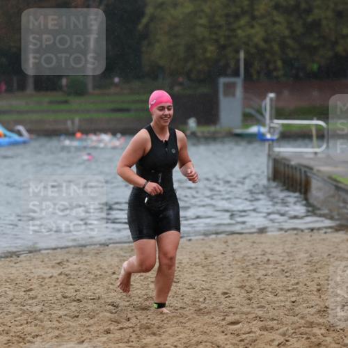 13.09.2026 - Stadtparktriathlon Mo-Foto http://msf.ph/oto/10259817 13.09.2026 12:10:41 Schwimmen 1141 meine-sportfotos.de