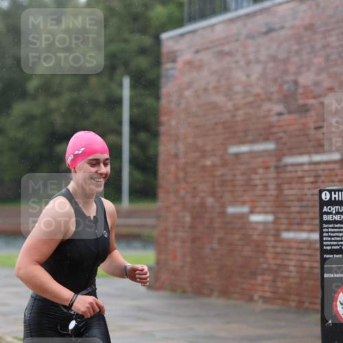 13.09.2026 - Stadtparktriathlon Mo-Foto http://msf.ph/oto/10259825 13.09.2026 12:10:43 Schwimmen 1141 meine-sportfotos.de