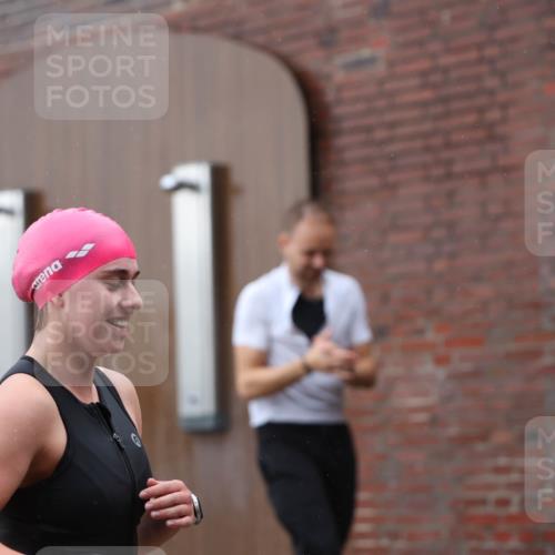 13.09.2026 - Stadtparktriathlon Mo-Foto http://msf.ph/oto/10259829 13.09.2026 12:10:44 Schwimmen 1141 meine-sportfotos.de