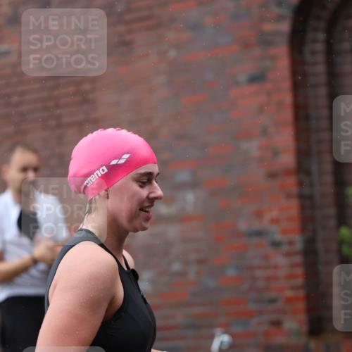 13.09.2026 - Stadtparktriathlon Mo-Foto http://msf.ph/oto/10259830 13.09.2026 12:10:45 Schwimmen 1141 meine-sportfotos.de