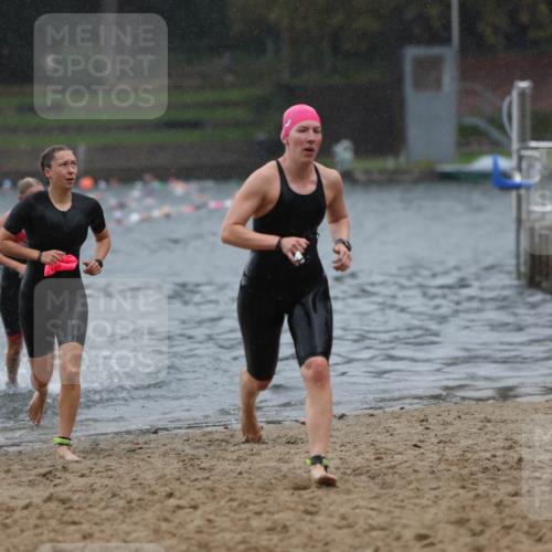 13.09.2026 - Stadtparktriathlon Mo-Foto http://msf.ph/oto/10259843 13.09.2026 12:10:59 Schwimmen 1104, 1139, 1150, 1186 meine-sportfotos.de