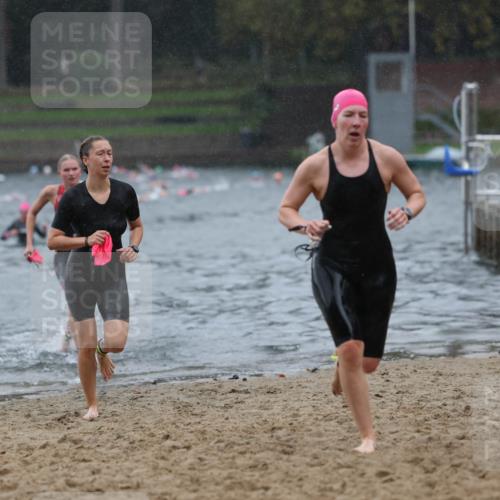 13.09.2026 - Stadtparktriathlon Mo-Foto http://msf.ph/oto/10259844 13.09.2026 12:10:59 Schwimmen 1104, 1139, 1150, 1186 meine-sportfotos.de