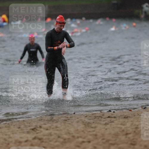 13.09.2026 - Stadtparktriathlon Mo-Foto http://msf.ph/oto/10259859 13.09.2026 12:11:07 Schwimmen 1104, 1186 meine-sportfotos.de