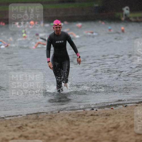 13.09.2026 - Stadtparktriathlon Mo-Foto http://msf.ph/oto/10259872 13.09.2026 12:11:18 Schwimmen 1112 meine-sportfotos.de