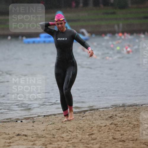 13.09.2026 - Stadtparktriathlon Mo-Foto http://msf.ph/oto/10259878 13.09.2026 12:11:24 Schwimmen 1112 meine-sportfotos.de