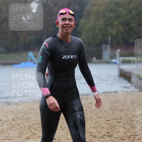 13.09.2026 - Stadtparktriathlon Mo-Foto http://msf.ph/oto/10259898 13.09.2026 12:11:33 Schwimmen 1096, 1112 meine-sportfotos.de