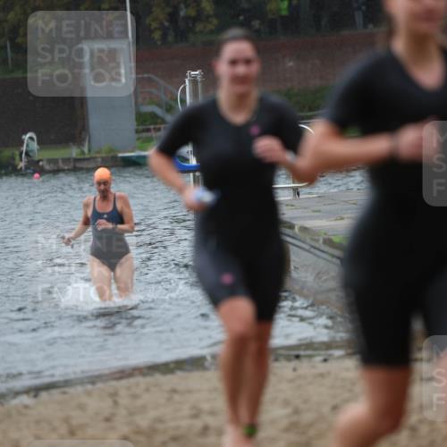 13.09.2026 - Stadtparktriathlon Mo-Foto http://msf.ph/oto/10259982 13.09.2026 12:12:07 Schwimmen 1073, 1089, 1099, 1102, 1152, 1153, 1167, 1174, 1184 meine-sportfotos.de