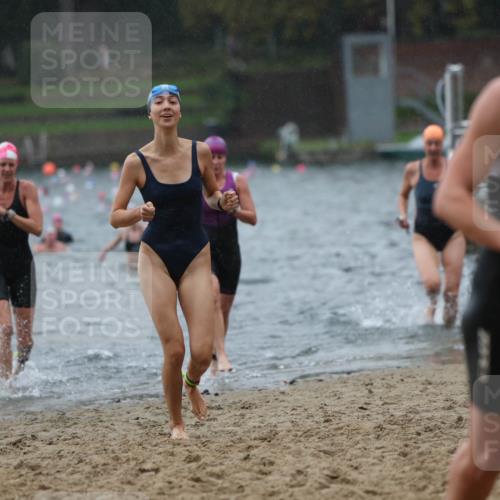 13.09.2026 - Stadtparktriathlon Mo-Foto http://msf.ph/oto/10259986 13.09.2026 12:12:10 Schwimmen 1073, 1089, 1099, 1102, 1145, 1153, 1167, 1184 meine-sportfotos.de