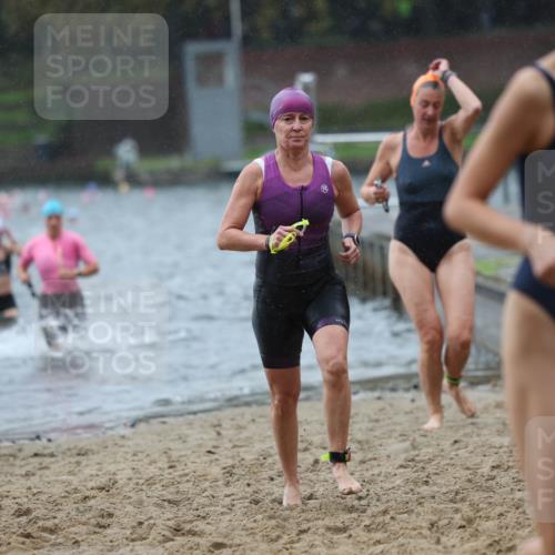 13.09.2026 - Stadtparktriathlon Mo-Foto http://msf.ph/oto/10259996 13.09.2026 12:12:13 Schwimmen 1073, 1099, 1102, 1145, 1153, 1159, 1164, 1167 meine-sportfotos.de