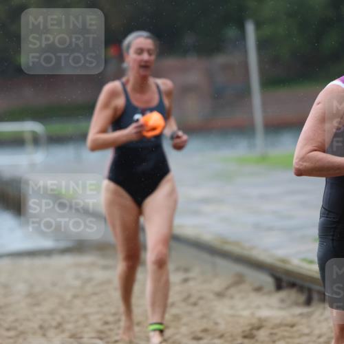 13.09.2026 - Stadtparktriathlon Mo-Foto http://msf.ph/oto/10260005 13.09.2026 12:12:16 Schwimmen 1073, 1099, 1102, 1145, 1153, 1159, 1164 meine-sportfotos.de