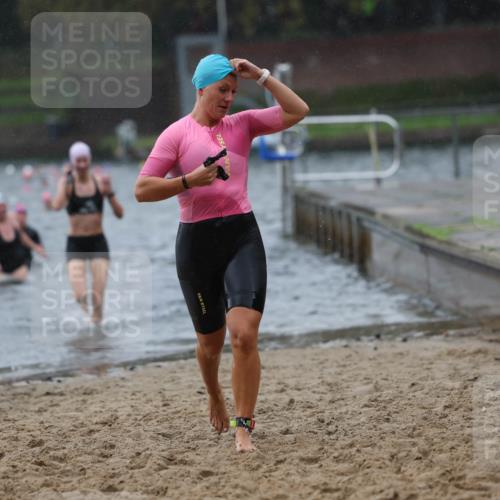 13.09.2026 - Stadtparktriathlon Mo-Foto http://msf.ph/oto/10260015 13.09.2026 12:12:19 Schwimmen 1073, 1091, 1099, 1102, 1144, 1145, 1148, 1159, 1164 meine-sportfotos.de