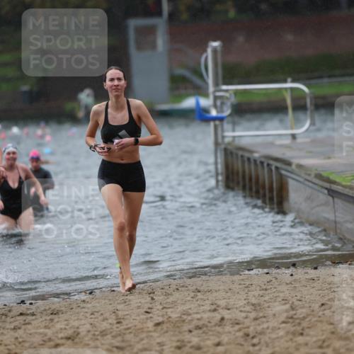 13.09.2026 - Stadtparktriathlon Mo-Foto http://msf.ph/oto/10260019 13.09.2026 12:12:22 Schwimmen 1091, 1099, 1144, 1145, 1148, 1159, 1164 meine-sportfotos.de