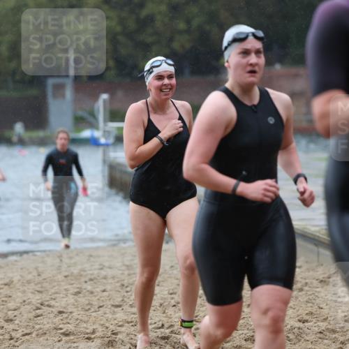 13.09.2026 - Stadtparktriathlon Mo-Foto http://msf.ph/oto/10260058 13.09.2026 12:12:32 Schwimmen 1086, 1091, 1144, 1148, 1173 meine-sportfotos.de