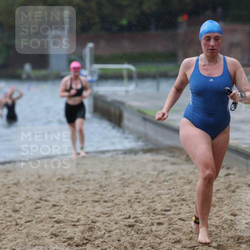 13.09.2026 - Stadtparktriathlon Mo-Foto http://msf.ph/oto/10260088 13.09.2026 12:12:42 Schwimmen 1084, 1086, 1106, 1173, 1178 meine-sportfotos.de