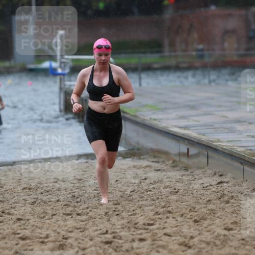 13.09.2026 - Stadtparktriathlon Mo-Foto http://msf.ph/oto/10260092 13.09.2026 12:12:45 Schwimmen 1084, 1106, 1147, 1173, 1178 meine-sportfotos.de