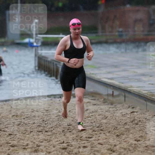 13.09.2026 - Stadtparktriathlon Mo-Foto http://msf.ph/oto/10260093 13.09.2026 12:12:45 Schwimmen 1084, 1106, 1147, 1173, 1178 meine-sportfotos.de