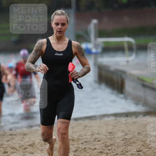 13.09.2026 - Stadtparktriathlon Mo-Foto http://msf.ph/oto/10260112 13.09.2026 12:12:54 Schwimmen 1100, 1106, 1111, 1138, 1147, 1163, 1169, 1178 meine-sportfotos.de