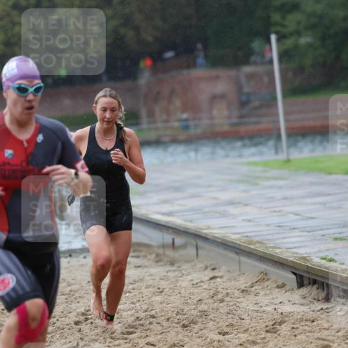 13.09.2026 - Stadtparktriathlon Mo-Foto http://msf.ph/oto/10260135 13.09.2026 12:13:03 Schwimmen 1100, 1111, 1123, 1127, 1128, 1132, 1135, 1138, 1147, 1158, 1163, 1169, 1181 meine-sportfotos.de