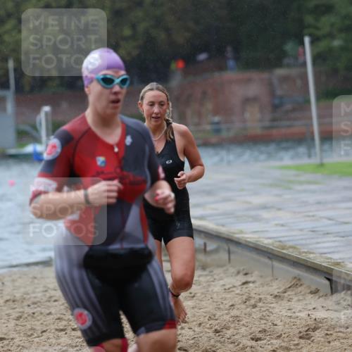 13.09.2026 - Stadtparktriathlon Mo-Foto http://msf.ph/oto/10260136 13.09.2026 12:13:03 Schwimmen 1100, 1111, 1123, 1127, 1128, 1132, 1135, 1138, 1147, 1158, 1163, 1169, 1181 meine-sportfotos.de