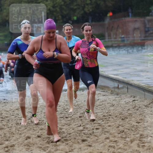 13.09.2026 - Stadtparktriathlon Mo-Foto http://msf.ph/oto/10260168 13.09.2026 12:13:14 Schwimmen 1098, 1123, 1127, 1128, 1132, 1134, 1135, 1137, 1176, 1177, 1181 meine-sportfotos.de