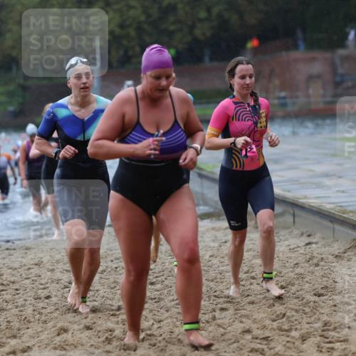 13.09.2026 - Stadtparktriathlon Mo-Foto http://msf.ph/oto/10260170 13.09.2026 12:13:14 Schwimmen 1098, 1123, 1127, 1128, 1132, 1134, 1135, 1137, 1176, 1177, 1181 meine-sportfotos.de