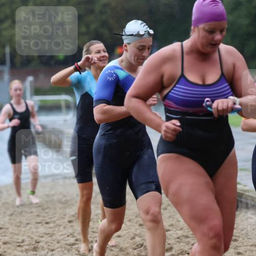 13.09.2026 - Stadtparktriathlon Mo-Foto http://msf.ph/oto/10260175 13.09.2026 12:13:16 Schwimmen 1072, 1098, 1123, 1127, 1129, 1132, 1134, 1135, 1137, 1176, 1177, 1181 meine-sportfotos.de