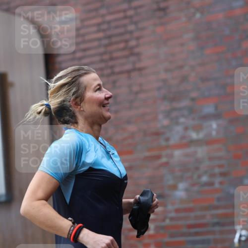 13.09.2026 - Stadtparktriathlon Mo-Foto http://msf.ph/oto/10260186 13.09.2026 12:13:19 Schwimmen 1072, 1077, 1080, 1098, 1127, 1129, 1132, 1134, 1135, 1137, 1156, 1176, 1177, 1181 meine-sportfotos.de