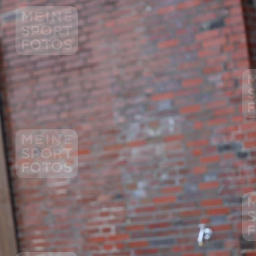 13.09.2026 - Stadtparktriathlon Mo-Foto http://msf.ph/oto/10260188 13.09.2026 12:13:19 Schwimmen 1072, 1077, 1080, 1098, 1127, 1129, 1132, 1134, 1135, 1137, 1156, 1176, 1177, 1181 meine-sportfotos.de