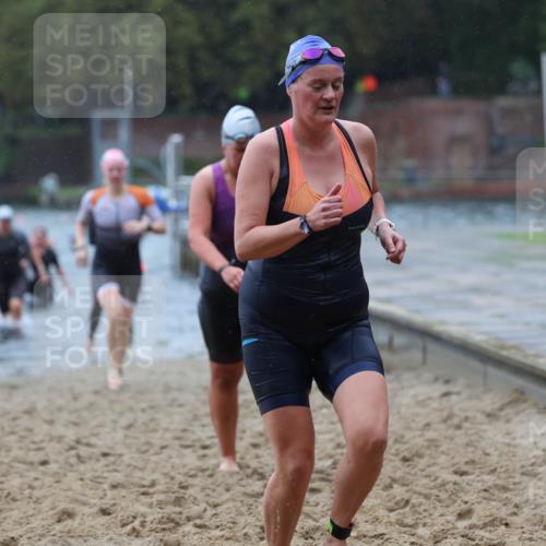 13.09.2026 - Stadtparktriathlon Mo-Foto http://msf.ph/oto/10260195 13.09.2026 12:13:22 Schwimmen 1072, 1075, 1077, 1080, 1088, 1098, 1118, 1129, 1134, 1137, 1156, 1176, 1177 meine-sportfotos.de