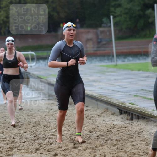 13.09.2026 - Stadtparktriathlon Mo-Foto http://msf.ph/oto/10260219 13.09.2026 12:13:30 Schwimmen 1072, 1075, 1077, 1080, 1087, 1088, 1090, 1098, 1109, 1118, 1129, 1149, 1156 meine-sportfotos.de